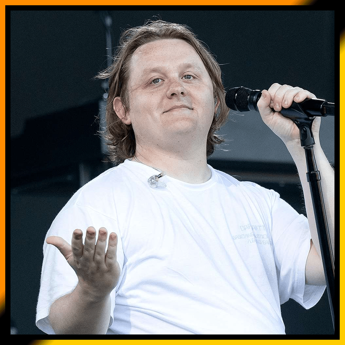 Lewis Capaldi - Jazzy Giraffe